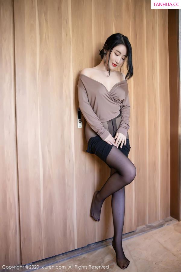 谢芷馨  [XiuRen]高清写真图 2020.12.10 No.2881 绯月樱-Cherry第51张图片